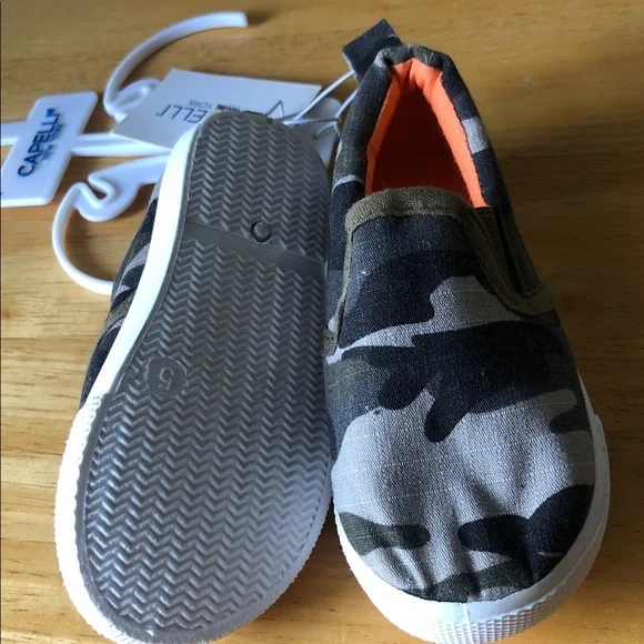 Boys Camouflage Slip-On Kids Shoes - Picture 5 of 7